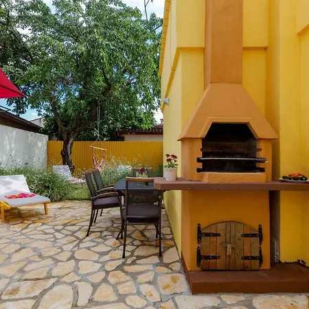 In Nova Vas/porec/istrien 40122 Apartment *